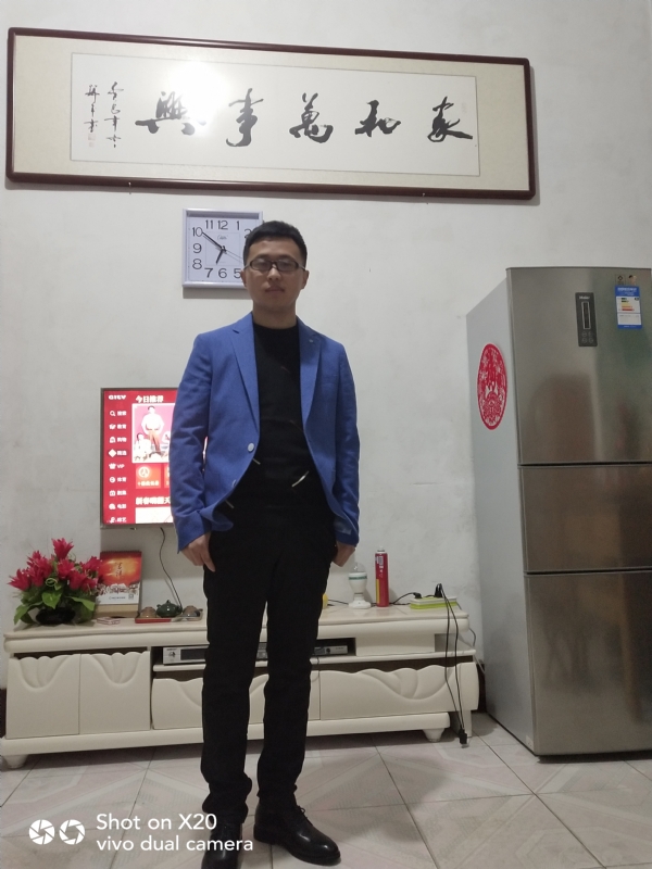 孤独的狼的第一张照片--山东基督教相亲网